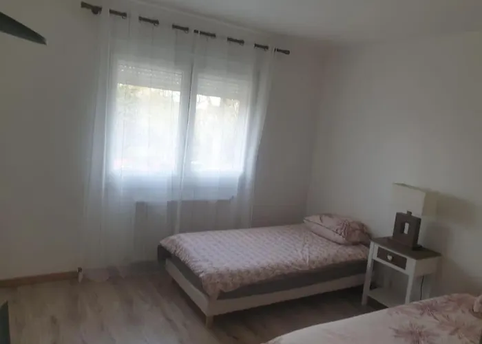 Duplex De Standing * Anzin